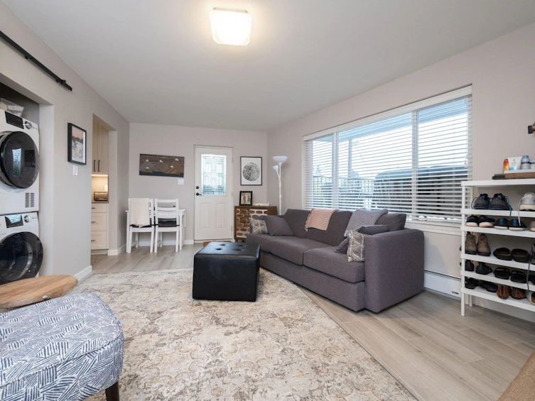 2727 Panorama Drive, North Vancouver, BC, V7G 1V7 - 38