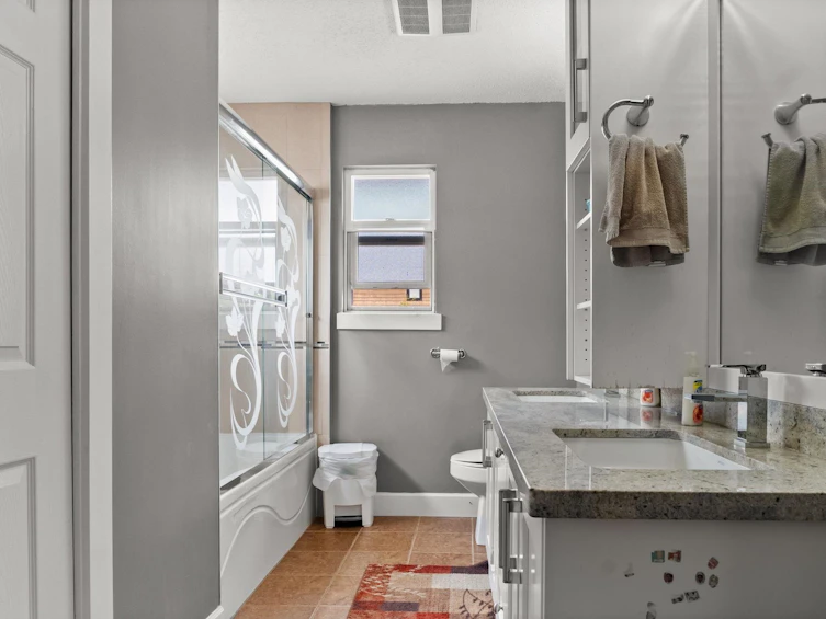 15042 85a Avenue, Surrey, BC, V3S 6A5 - 28