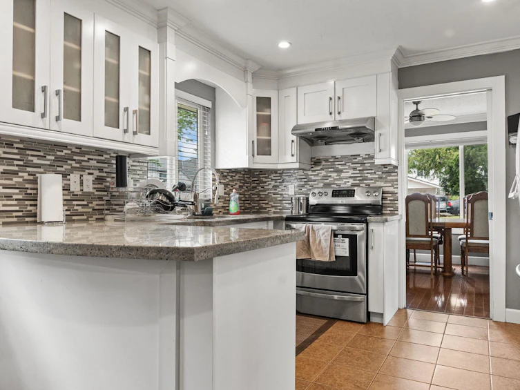 15042 85a Avenue, Surrey, BC, V3S 6A5 - 13