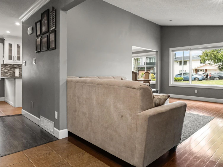 15042 85a Avenue, Surrey, BC, V3S 6A5 - 5