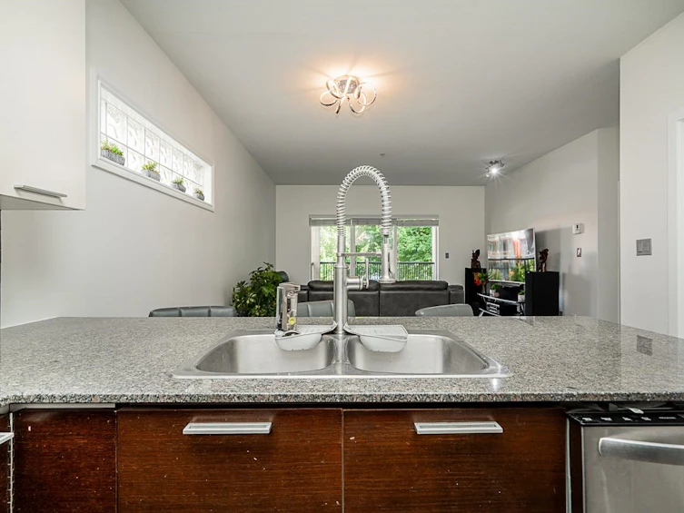 213-2478 Welcher Avenue, Port Coquitlam, BC, V3C 0A6 - 12