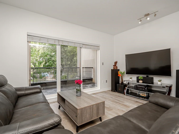 213-2478 Welcher Avenue, Port Coquitlam, BC, V3C 0A6