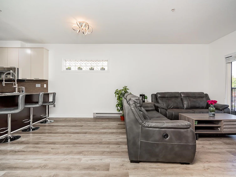 213-2478 Welcher Avenue, Port Coquitlam, BC, V3C 0A6 - 4