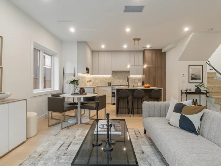 1-2680 E 5th Avenue, Vancouver, BC, V5M 1M9 - 5