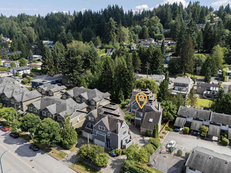 2 - 3347 Dewdney Trunk Road, Port Moody BC V3H 2E4