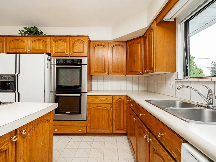6546 Dunnedin Street, Burnaby, BC, V5B 1Y8 - 12