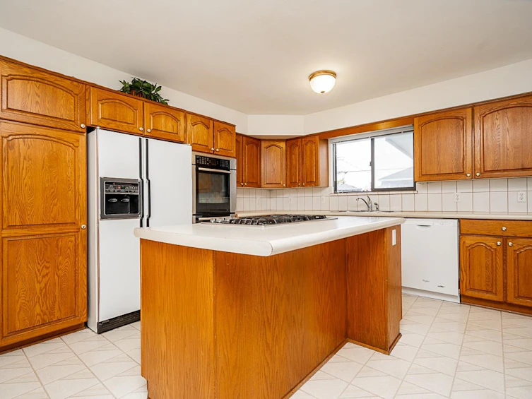 6546 Dunnedin Street, Burnaby, BC, V5B 1Y8 - 10