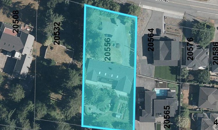 20556 Grade Crescent