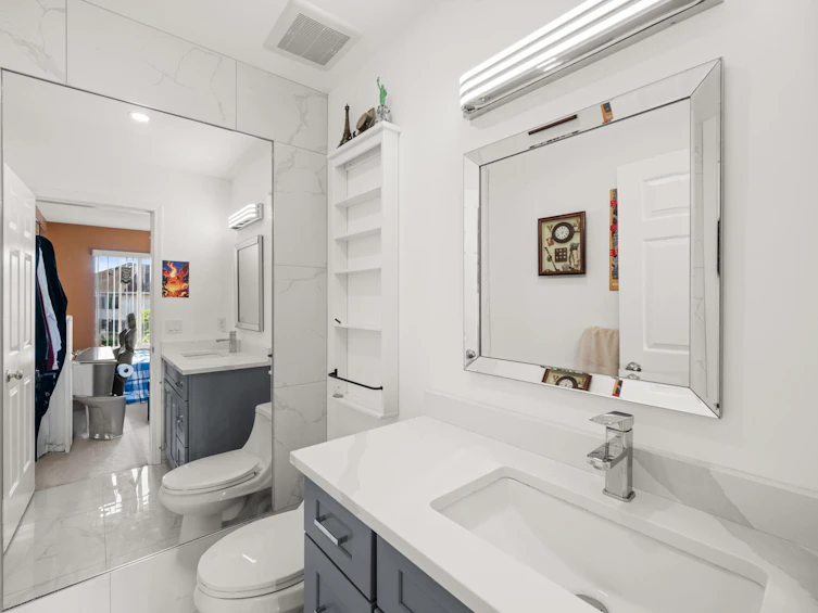 5211 Turner Street, Richmond, BC, V6V 2P8 - 25