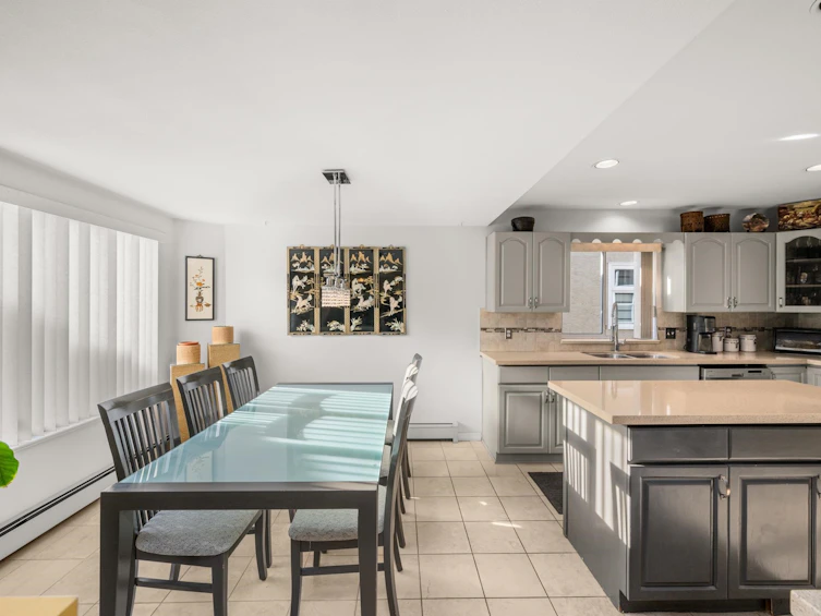 5211 Turner Street, Richmond, BC, V6V 2P8 - 16