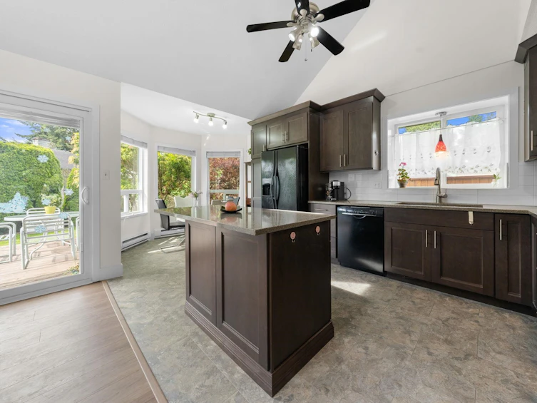 11818 Woodlynn Court, Delta, BC, V4E 3G6 - 18