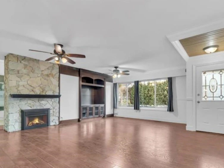 11565 96a Avenue, Surrey, BC, V3V 1Z9 - 5