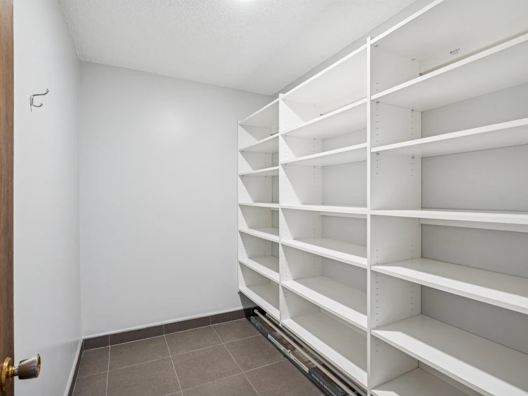 1825 Goleta Drive, Burnaby, BC, V5A 1P6 - 26