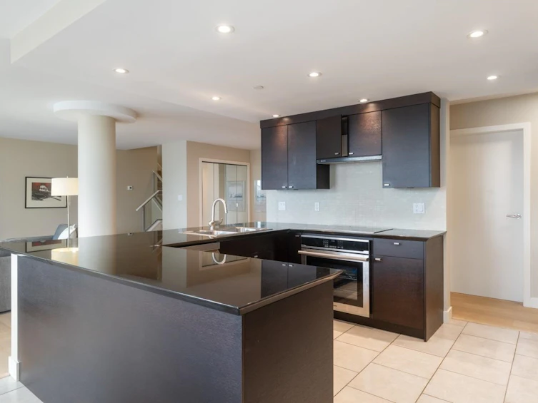 805-1383 Marinaside Crescent, Vancouver, BC, V6Z 2W9 - 11