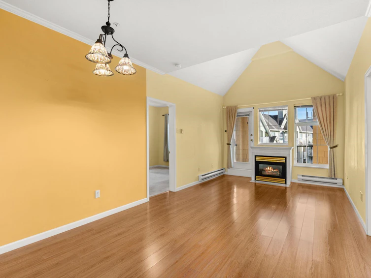 PH5-5555 13a Avenue, Delta, BC, V4M 2E7 - 13