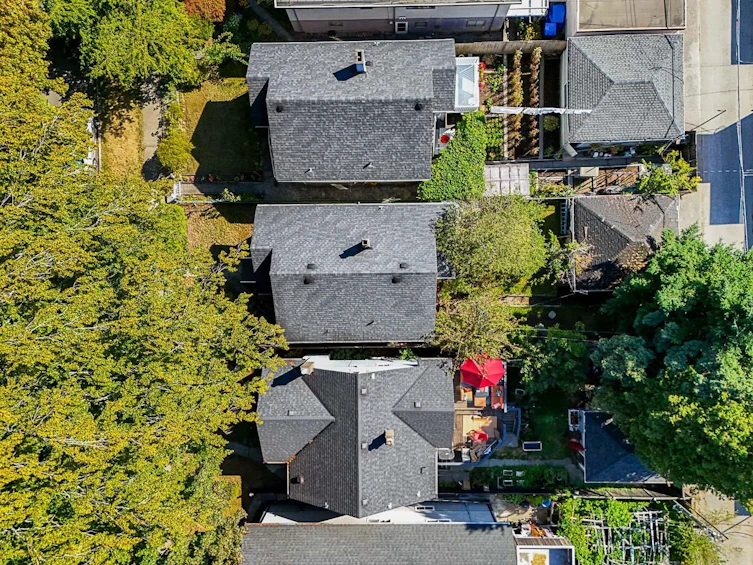 2668 William Street, Vancouver, BC, V5K 2Y5 - 4