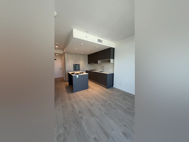859-6600 Minoru Boulevard, Richmond, BC, V6Y 0N3 - 2