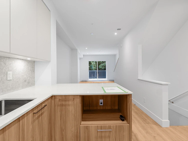106-2320 Emery Court, North Vancouver, BC - 15