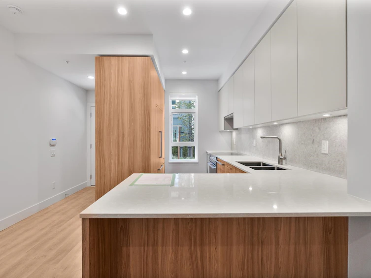 106-2320 Emery Court, North Vancouver, BC - 8