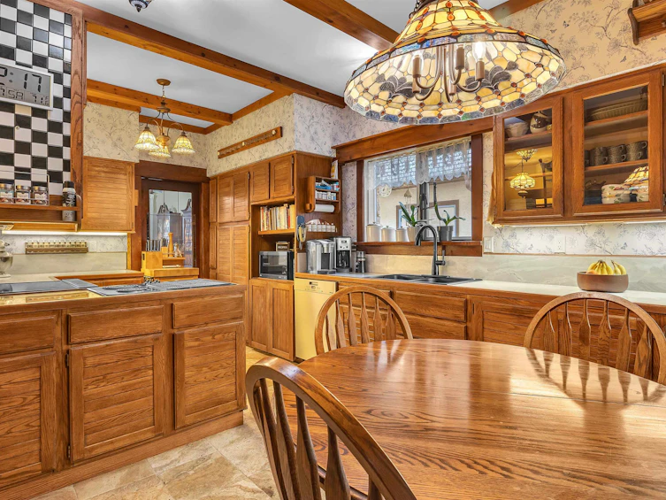 4314 Wright Street, Abbotsford, BC, V2S 7Y8 - 4