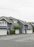 39 1140 Falcon Drive