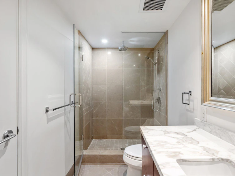 300-533 Waters Edge Crescent, West Vancouver, BC, V7T 0A2 - 21