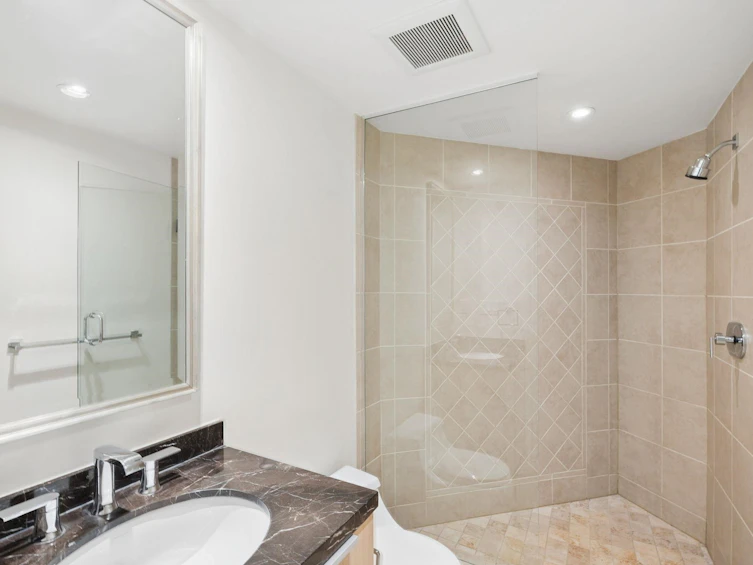300-533 Waters Edge Crescent, West Vancouver, BC, V7T 0A2 - 24