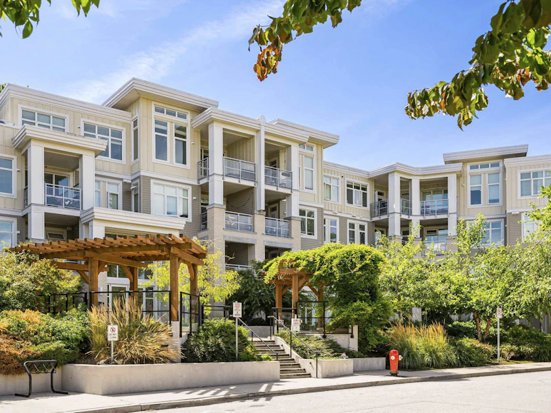 320 - 15436 31st Avenue, Surrey BC