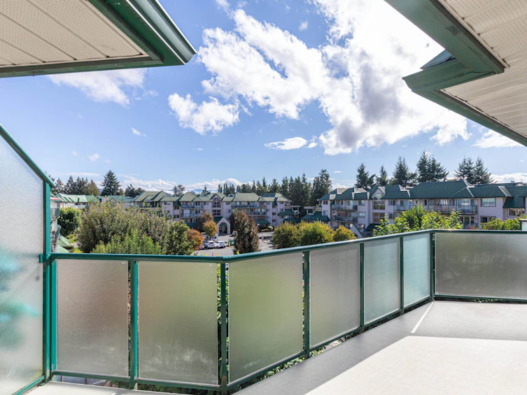 402-2964 Trethewey Street, Abbotsford, BC, V2T 6P4 - 16
