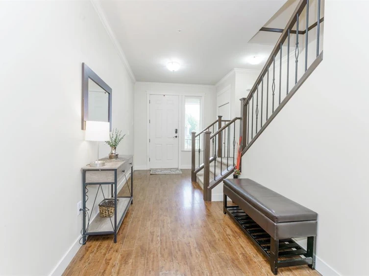 24787 105a Avenue, Maple Ridge, BC, V2W 0G2 - 2
