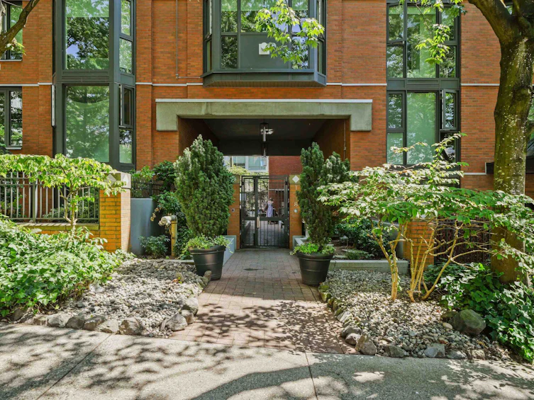 102-1488 Hornby Street, Vancouver, BC, V6Z 1X3 - 2