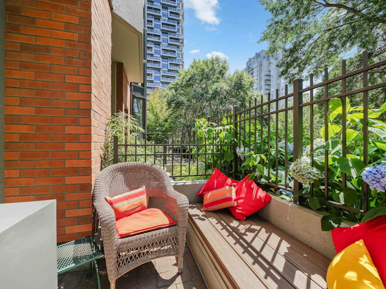 102-1488 Hornby Street, Vancouver, BC, V6Z 1X3 - 23