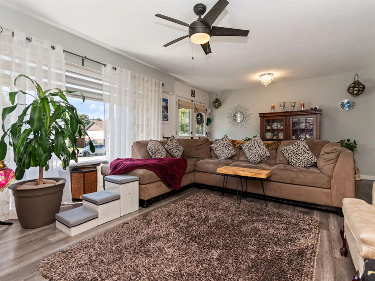 8550 Norman Crescent, Chilliwack, BC, V2P 5C6 - 8