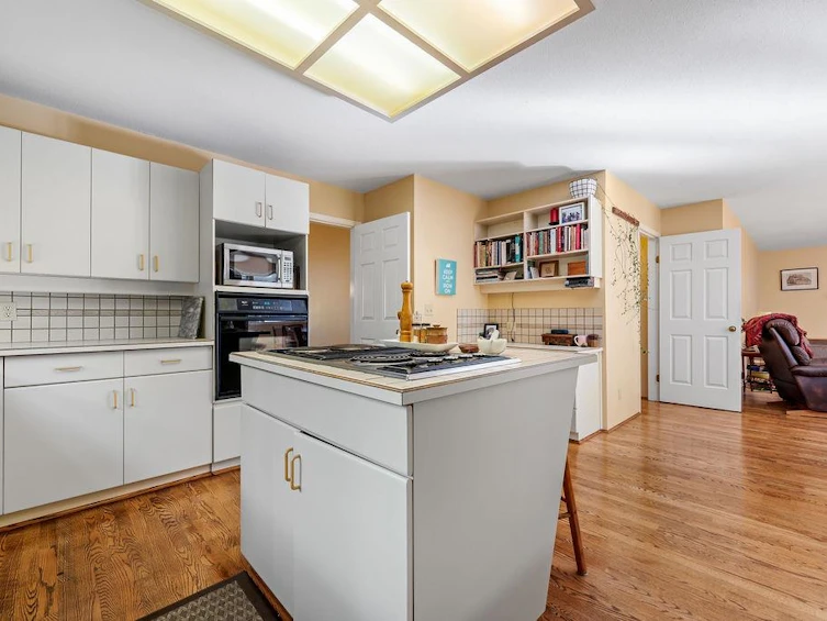 3126 W 35th Avenue, Vancouver, BC, V6N 2M8 - 8