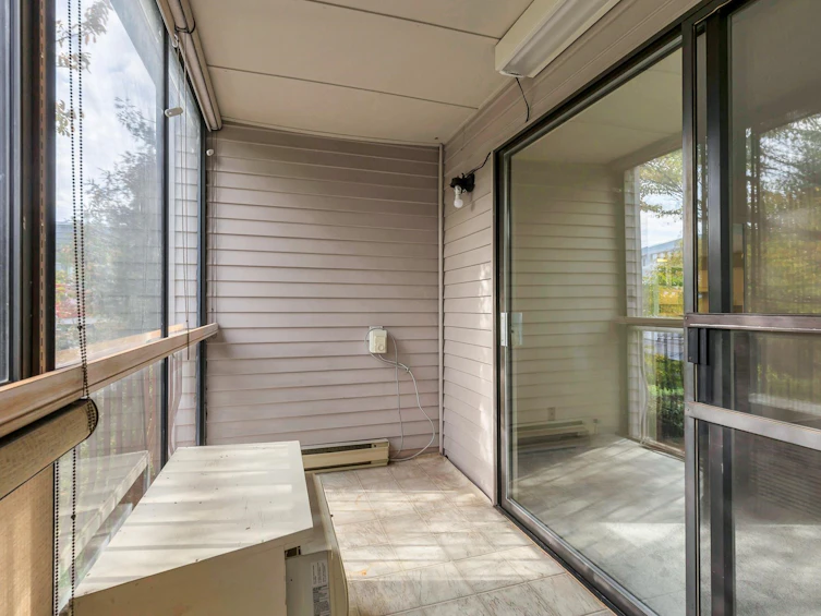 205-32910 Amicus Place, Abbotsford, BC, V2S 6G9 - 22