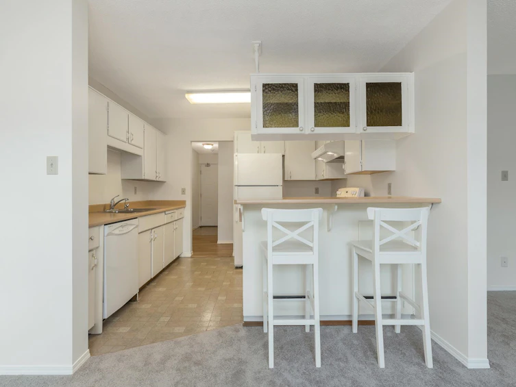 205-32910 Amicus Place, Abbotsford, BC, V2S 6G9 - 6