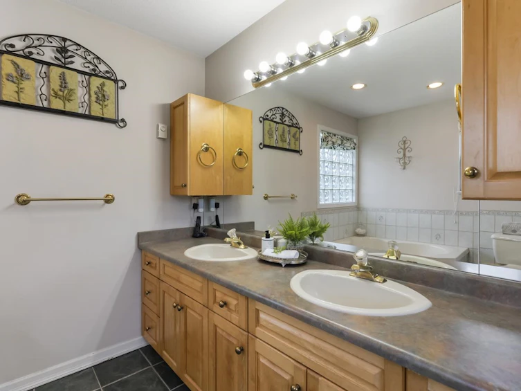15651 83a Avenue, Surrey, BC, V4N 0S4 - 20