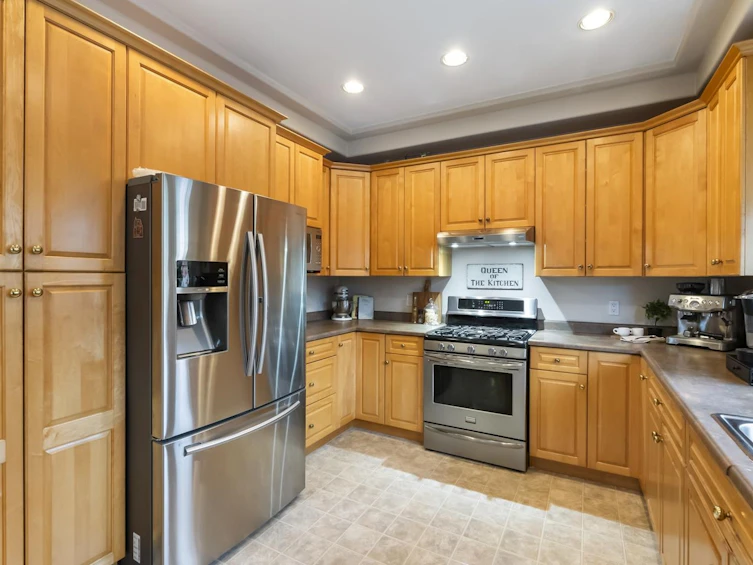 15651 83a Avenue, Surrey, BC, V4N 0S4 - 11