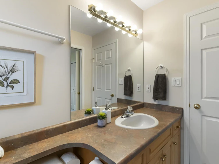 15651 83a Avenue, Surrey, BC, V4N 0S4 - 24