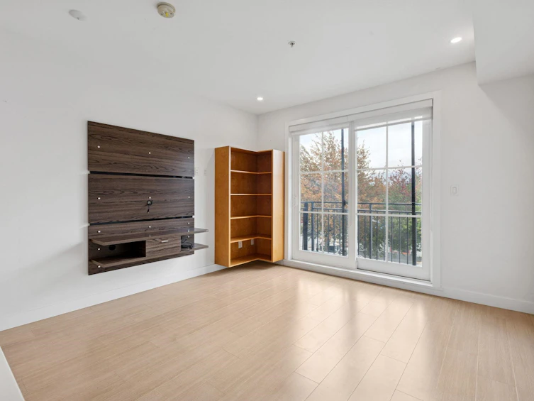 309-2528 Collingwood Street, Vancouver, BC, V6R 0C1 - 8