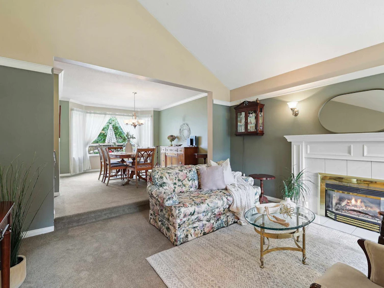 9310 153 Street, Surrey, BC, V3R 0E6 - 4