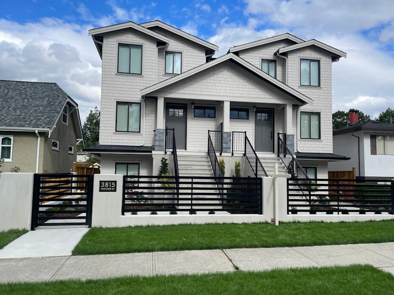 3815 Oxford Street, Burnaby BC V5C 1C2