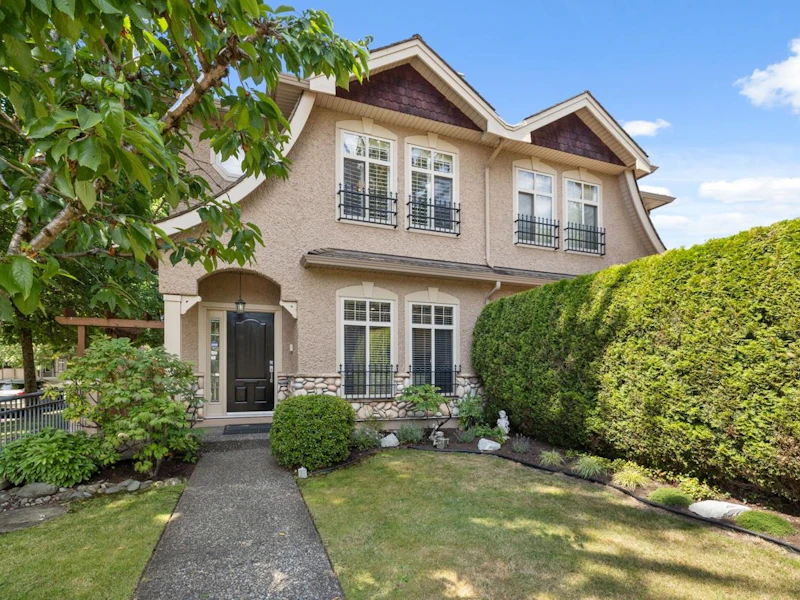 8291 Laurel Street, Vancouver BC V6P 3V2