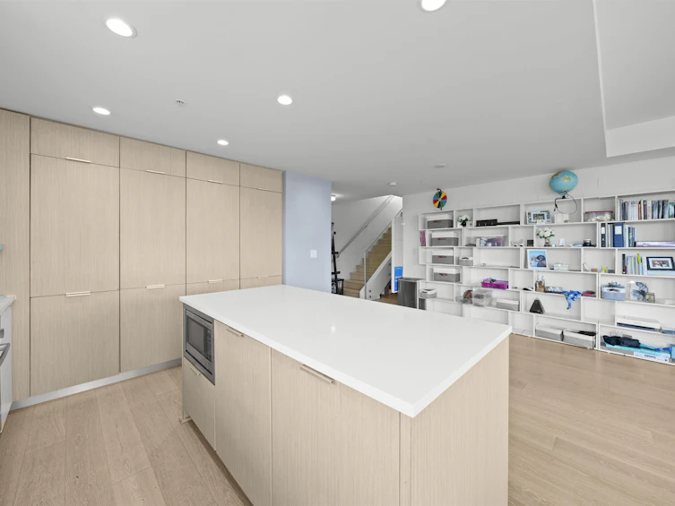 602-5085 Main Street, Vancouver, BC, V5W 2R2 - 9