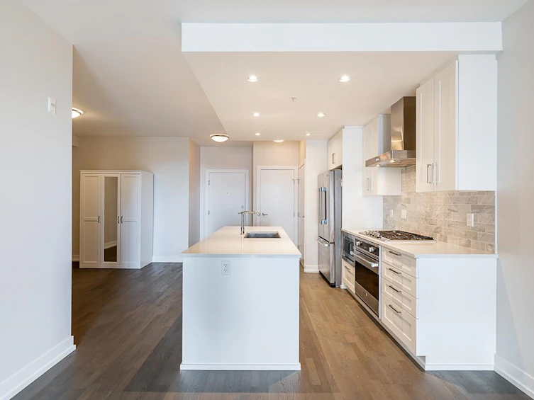 405-1420 Johnston Road, Surrey, BC, V4B 3Z5 - 8