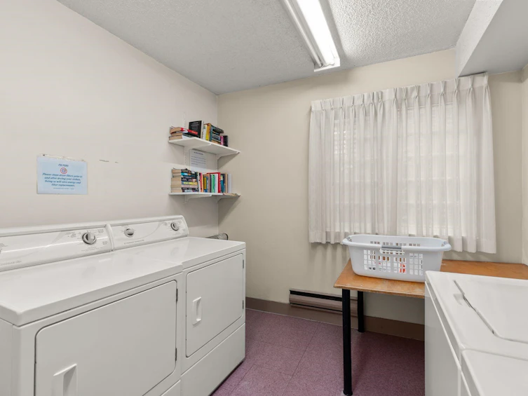 305-2100 W 3rd Avenue, Vancouver, BC, V6K 1L1 - 20