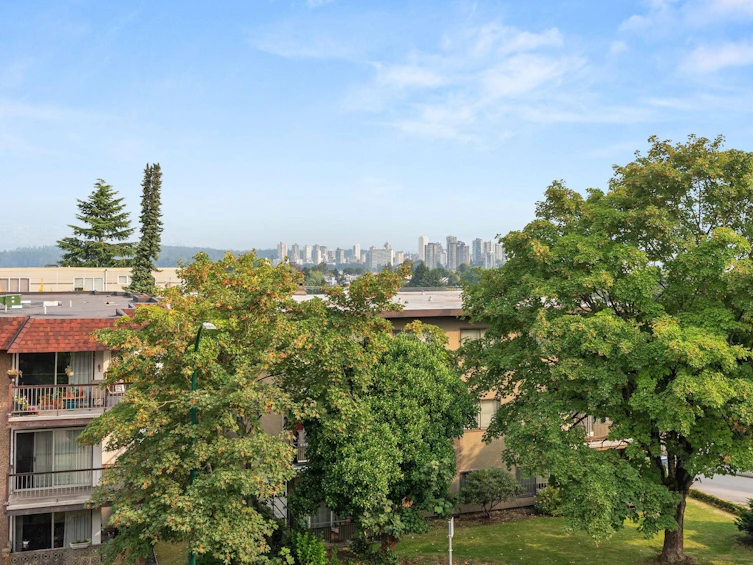 305-2100 W 3rd Avenue, Vancouver, BC, V6K 1L1 - 30