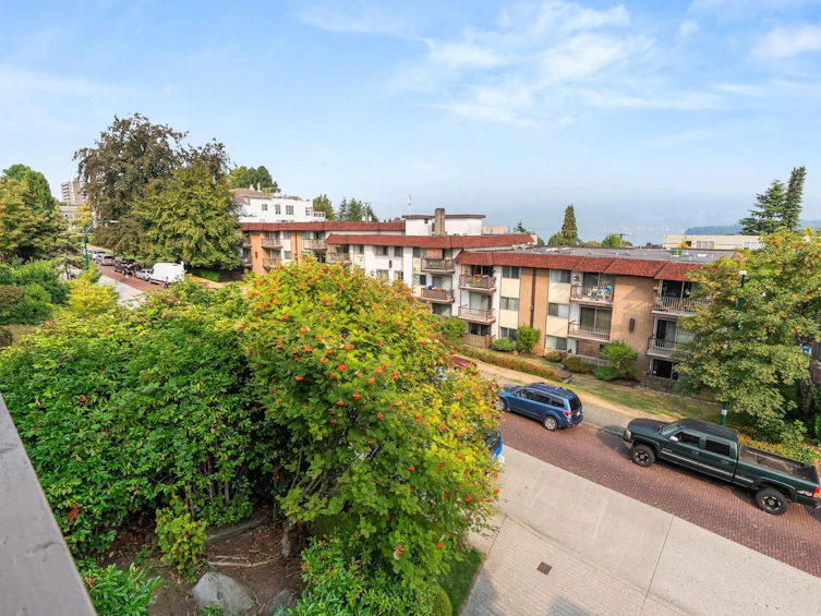 305-2100 W 3rd Avenue, Vancouver, BC, V6K 1L1 - 29