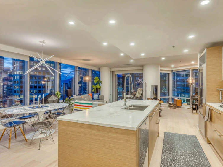 1702-1111 Alberni Street, Vancouver, BC, V6E 4V2 - 2