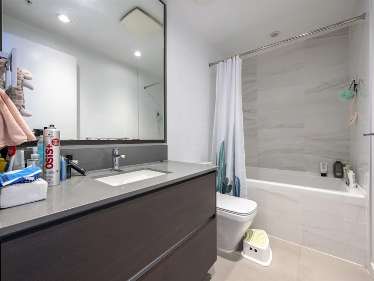 4001-4670 Assembly Way, Burnaby, BC, V5H 0H3 - 6